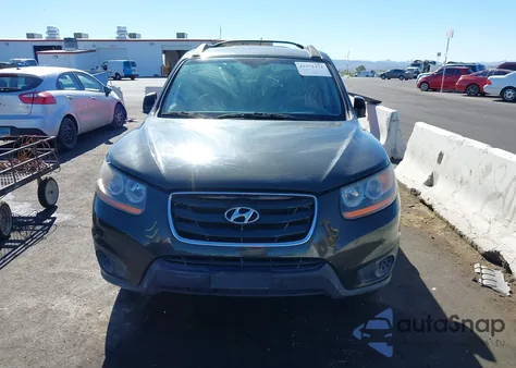 2010 Hyundai Santa Fe Gls z USA, uszkodzony, nr VIN 5NMSGDAB5AH412184
